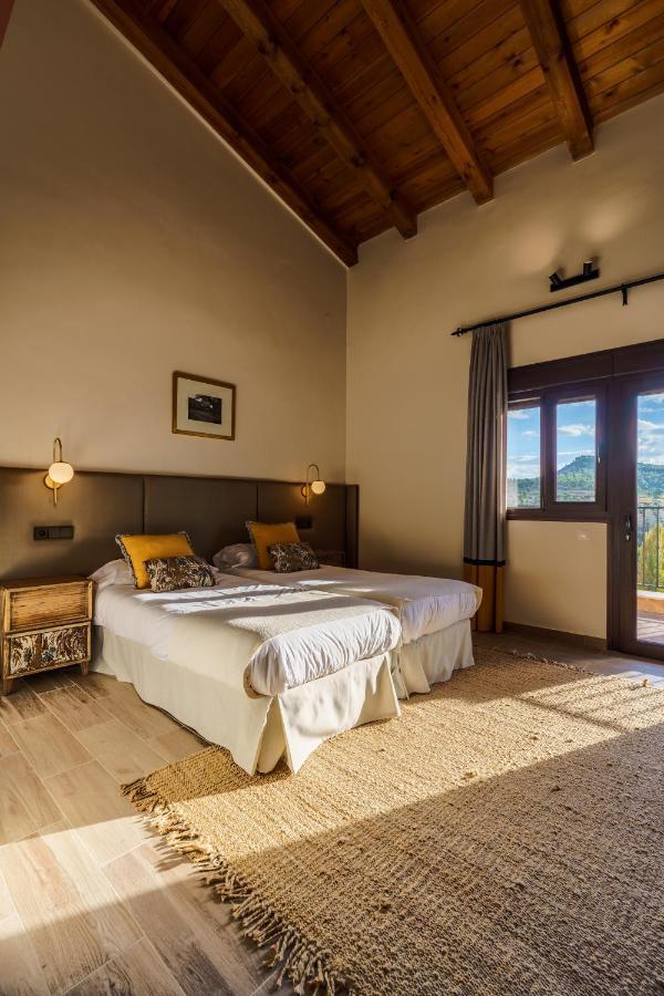 El Balcon De La Vega Hotell Pareja Exteriör bild