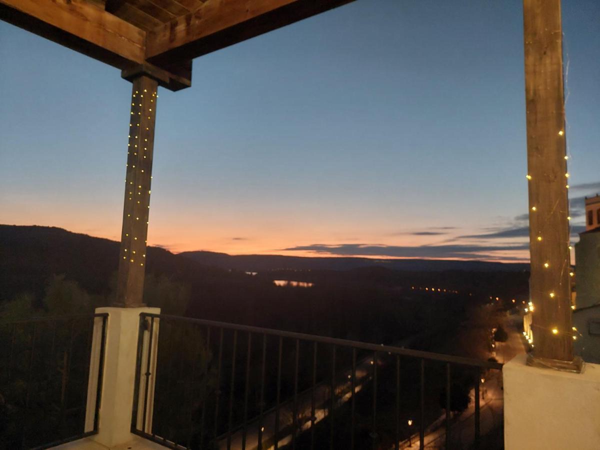 El Balcon De La Vega Hotell Pareja Exteriör bild