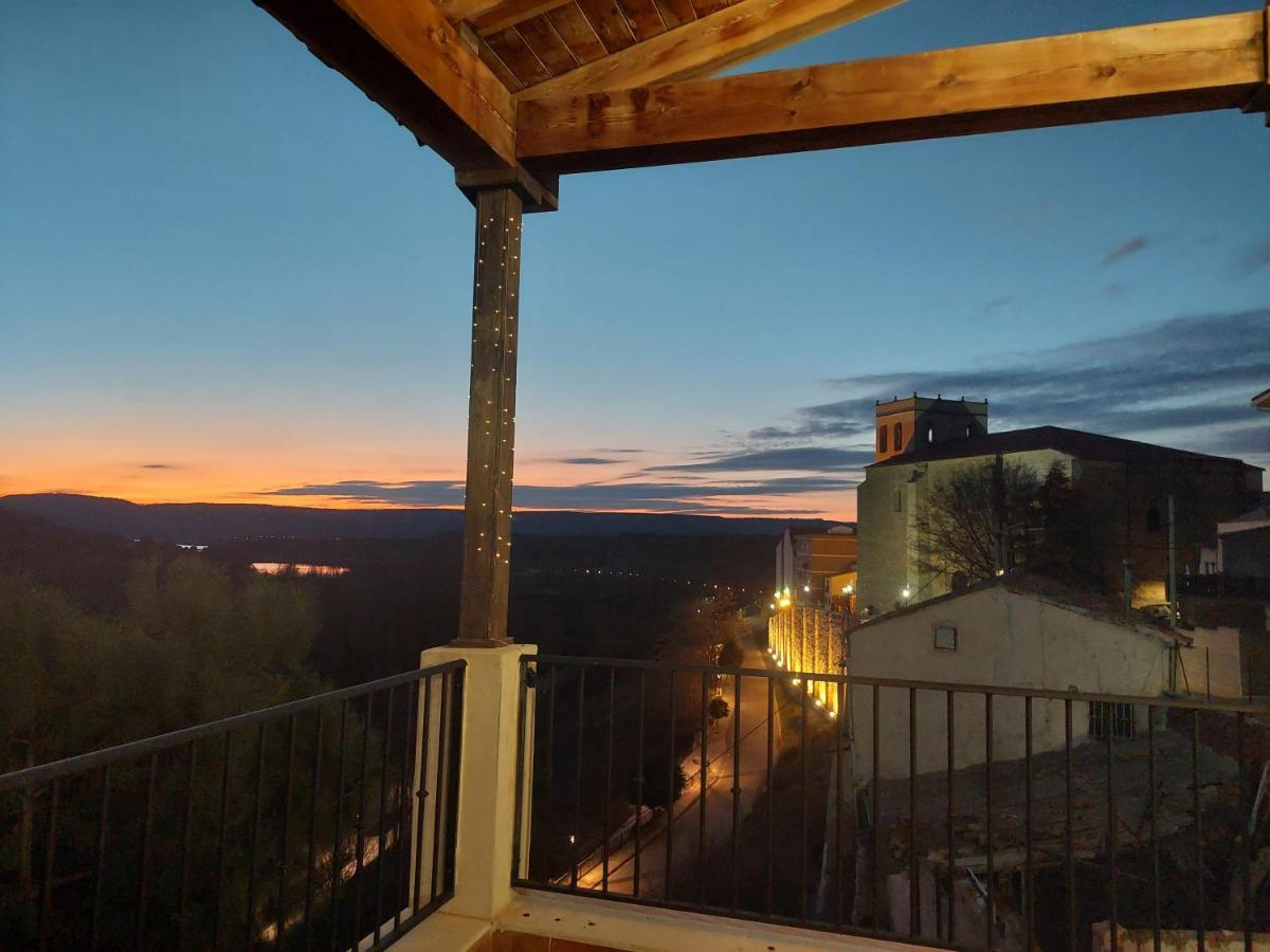 El Balcon De La Vega Hotell Pareja Exteriör bild