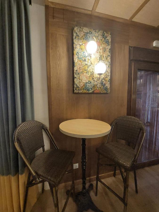 El Balcon De La Vega Hotell Pareja Exteriör bild