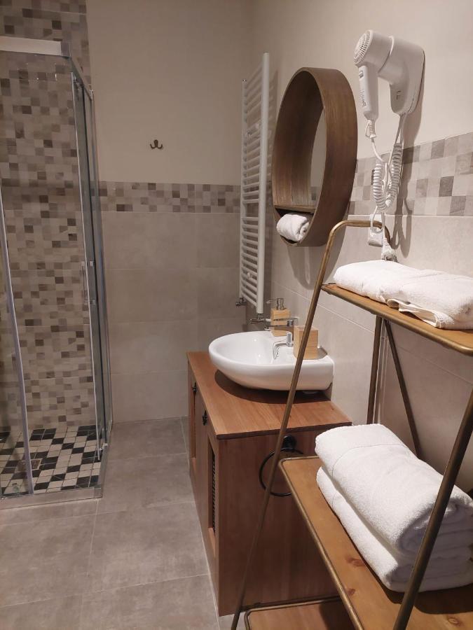 El Balcon De La Vega Hotell Pareja Exteriör bild